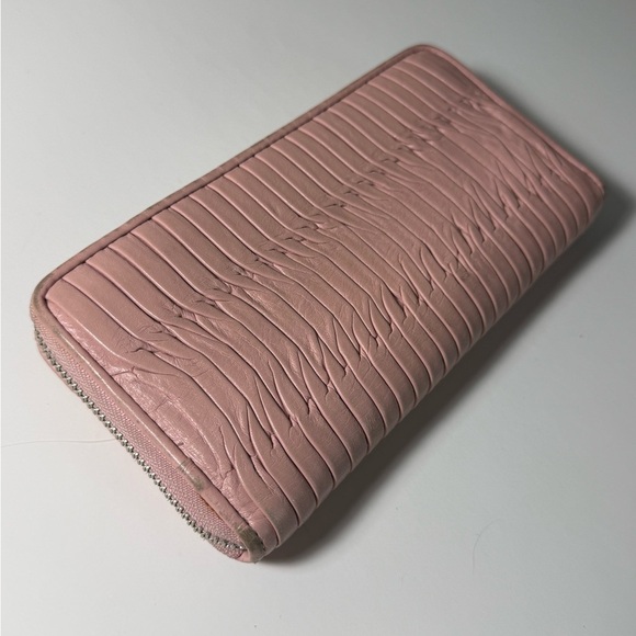 Coach Pink Leather Wallet - Picture 2 of 12